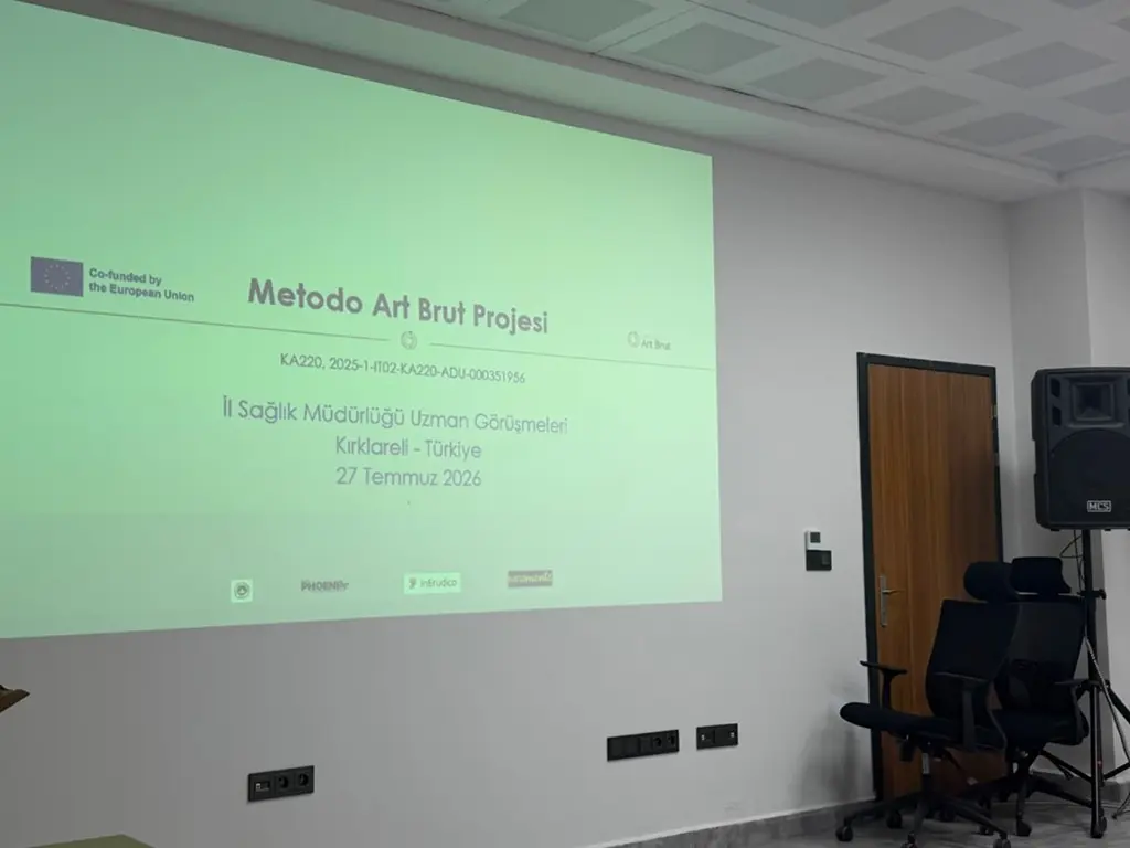 Project partners with certificate during the meeting